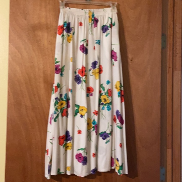 Carole Little Dresses & Skirts - Vintage Carole Little Skirt WITH pockets! Mlb